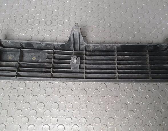 Radiator Grille MAZDA 626 II Hatchback (GC)