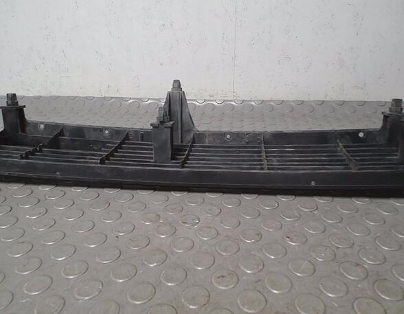 Radiator Grille MAZDA 626 II Hatchback (GC)