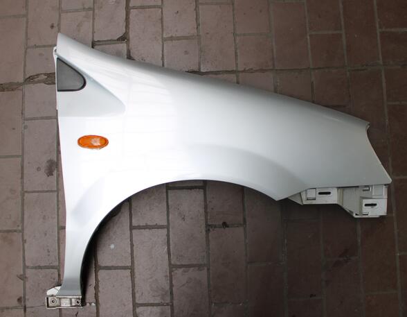 Spatbord NISSAN ALMERA TINO (V10)