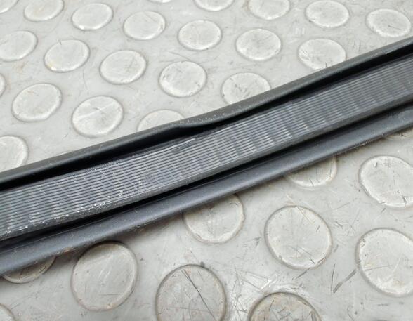 Door Seal OPEL ASTRA J (P10)