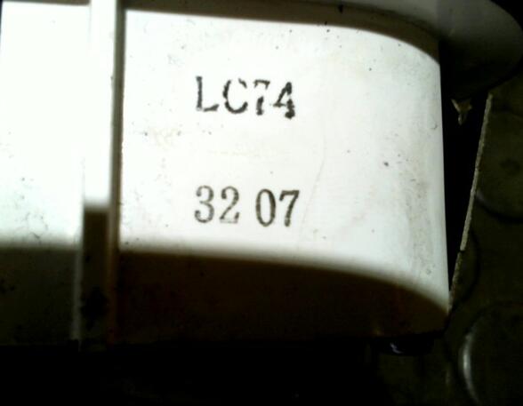 Air Conditioning Control Unit MAZDA MPV II (LW)