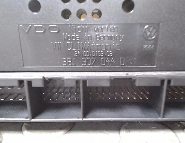 Air Conditioning Control Unit VW Passat Variant (3B5)