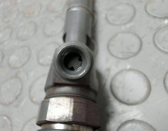 Injector Nozzle OPEL ASTRA J (P10)