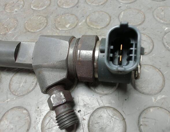 Injector Nozzle OPEL ASTRA J (P10)