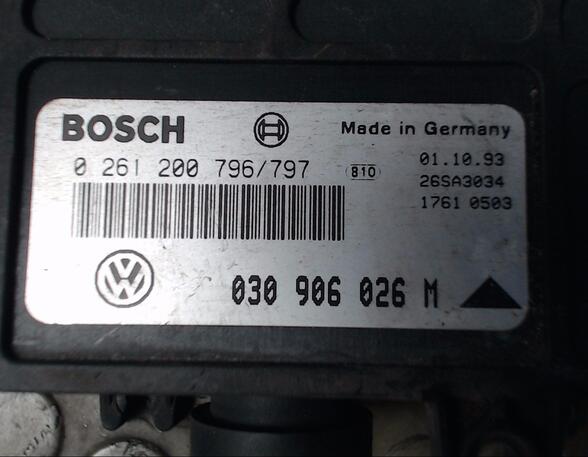 Regeleenheid brandstofinjectie VW Polo Coupe (80, 86C)