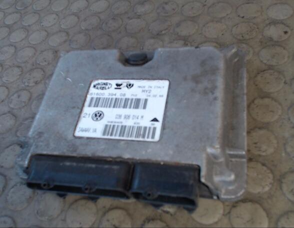 Fuel Injection Control Unit VW Golf IV (1J1)