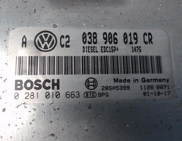 Regeleenheid brandstofinjectie VW Golf IV (1J1)