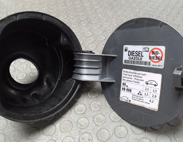 TANKKLAPPE / TANKDECKEL  (Seitenteil/Seitenwand) VW Golf Diesel (1K/1KP/5M/1KM) 1896 ccm 77 KW 2004>2008