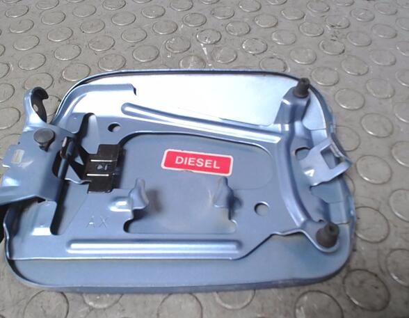 Fuel Tank Filler Flap NISSAN MICRA III (K12)