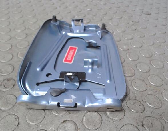 Fuel Tank Filler Flap NISSAN MICRA III (K12)