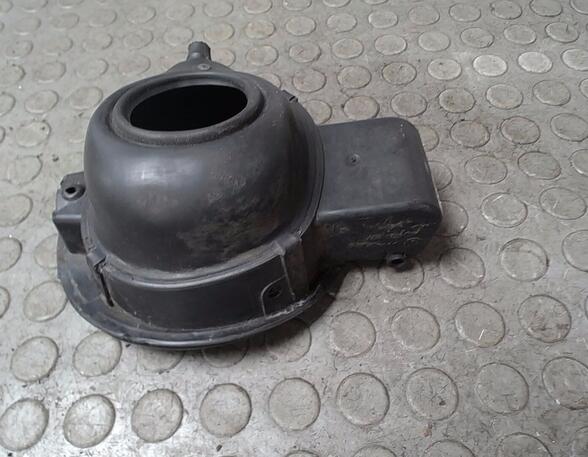 Fuel Tank Filler Flap SKODA OCTAVIA I Combi (1U5)