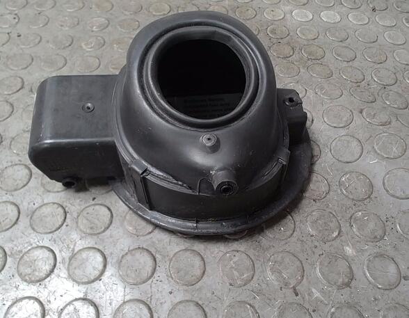 Fuel Tank Filler Flap SKODA OCTAVIA I Combi (1U5)