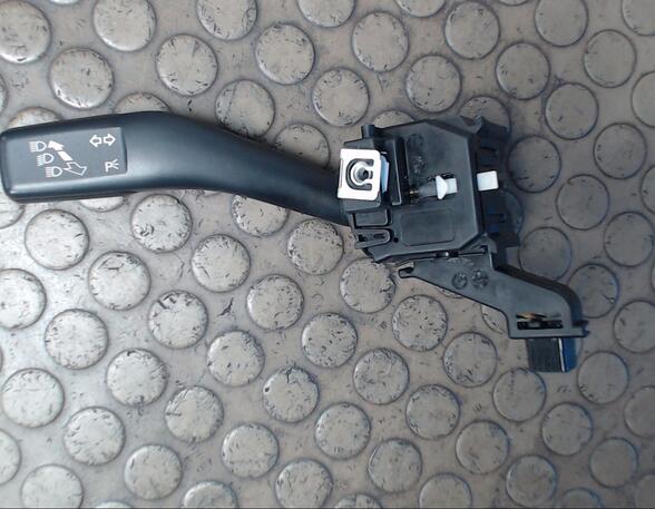 Steering Column Switch VW Caddy III Großraumlimousine (2CB, 2CJ, 2KB, 2KJ)