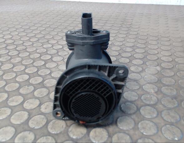 Air Flow Meter VW Passat Variant (3B6)