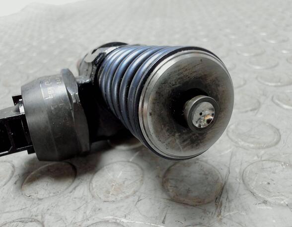 Pump-Nozzle Unit VW GOLF V (1K1)