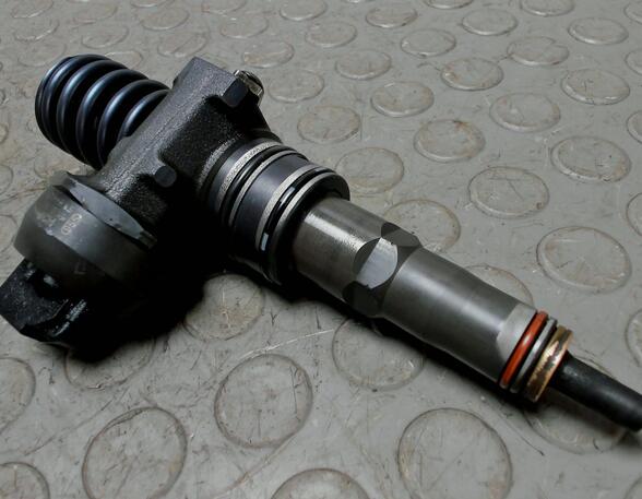 Pump-Nozzle Unit VW GOLF V (1K1)