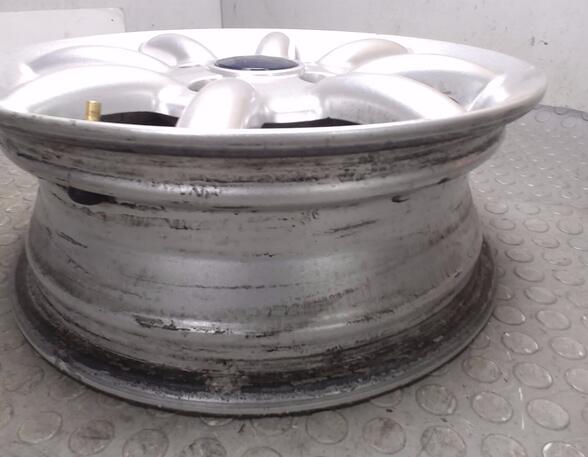 ALUFELGE 5X14 ET36 (Felge hinten) Ford KA Benzin (RBT) 1299 ccm 44 KW 2006