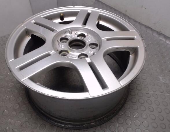 Alloy Wheel / Rim VW PASSAT (3B3)