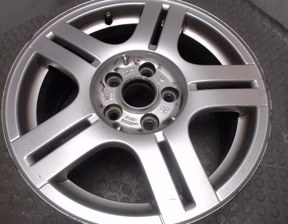 Alloy Wheel / Rim VW PASSAT (3B3)