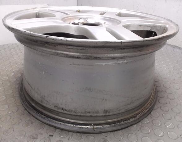 Alloy Wheel / Rim VW PASSAT (3B3)