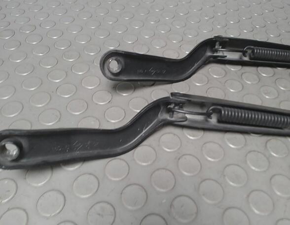 Wiper Arm FORD Fiesta V (JD, JH)