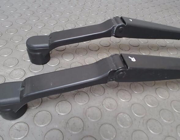 Wiper Arm MITSUBISHI MIRAGE / SPACE STAR Hatchback (A0_A)