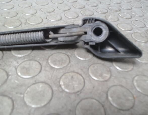 Wiper Arm VOLVO V40 Estate (645)