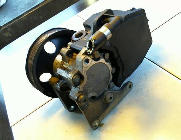 Power steering pump MERCEDES-BENZ C-Klasse (W202)