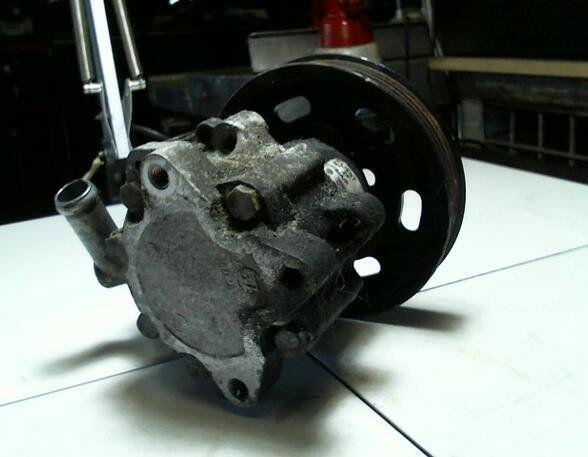 Power steering pump AUDI A4 (8D2, B5)