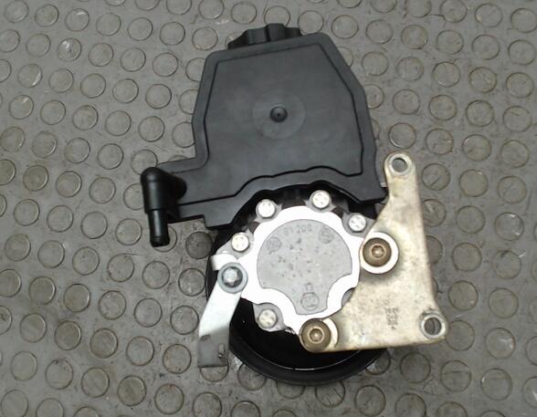 Power steering pump MERCEDES-BENZ C-Klasse (W202)