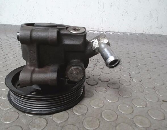 Power steering pump FORD FOCUS Turnier (DNW)