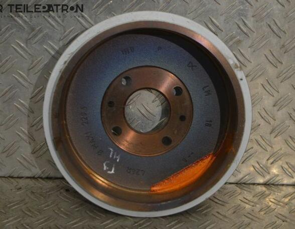 Wheel Hub RENAULT Twingo III (BCM)