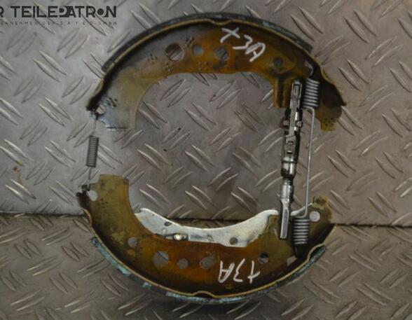 Brake Shoe Set RENAULT Twingo III (BCM)