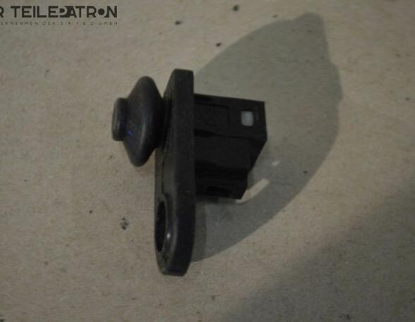 Door Contact Switch HYUNDAI i30 Coupe (--), HYUNDAI i30 (GD)