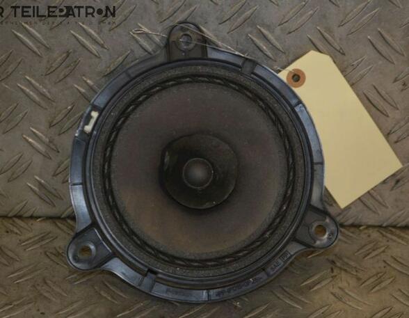 Loudspeaker NISSAN Micra IV (K13)