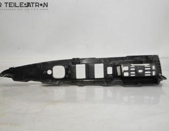 Door Card (Door Panel) MAZDA 2 (DY)