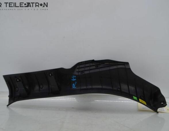 Door Card (Door Panel) HYUNDAI i40 CW (VF)