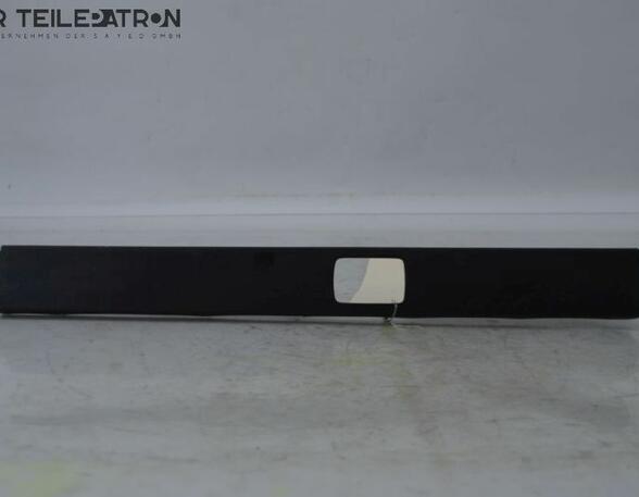 Door Card (Door Panel) TOYOTA Avensis Kombi (T27)