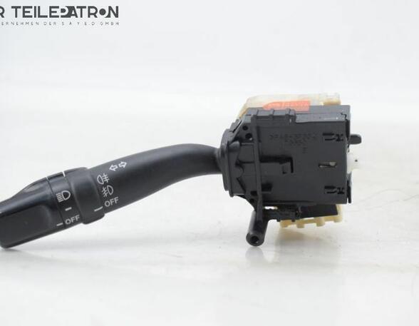 Turn Signal Switch TOYOTA Avensis Station Wagon (T25)