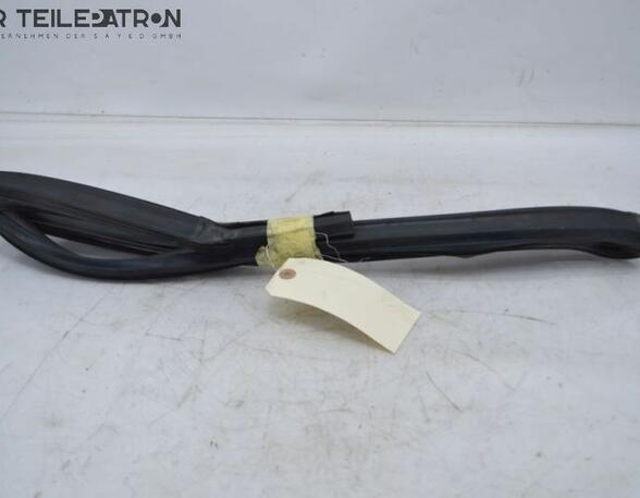 Door Seal HYUNDAI i40 CW (VF)