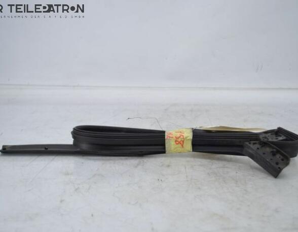 Door Seal HYUNDAI i40 CW (VF)