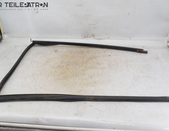 Door Seal MAZDA Premacy (CP)