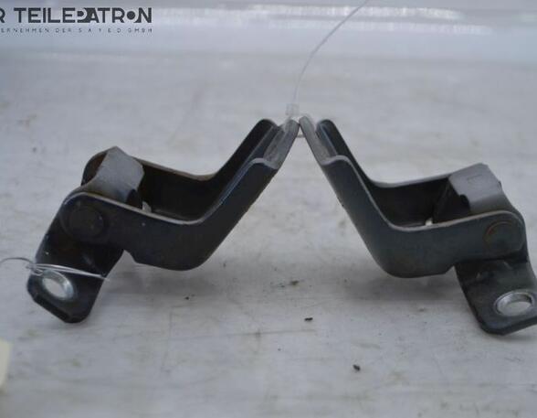 Door Hinge MAZDA 2 (DY)