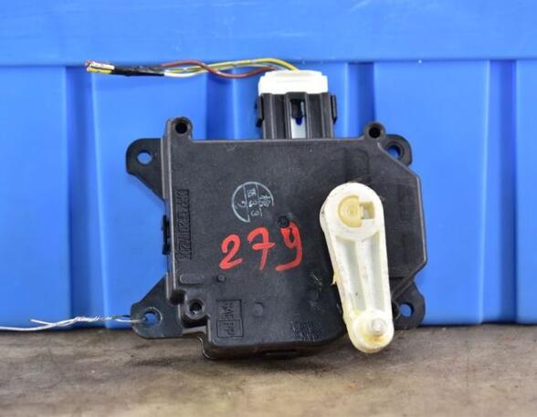 Heater Motor Flap Control Unit MAZDA 3 (BK)