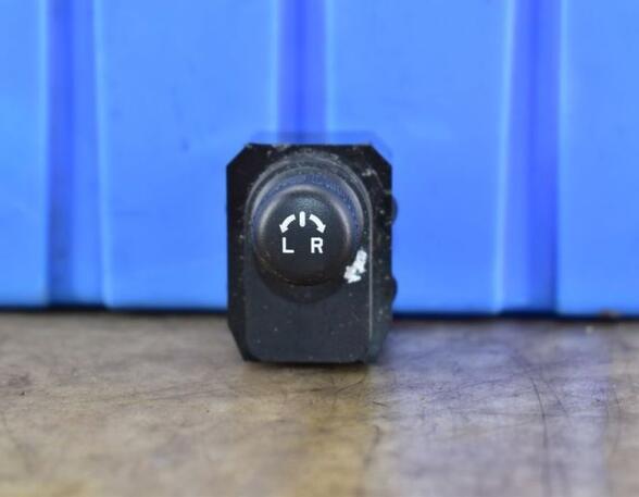 Mirror adjuster switch SUZUKI IGNIS III (MF)