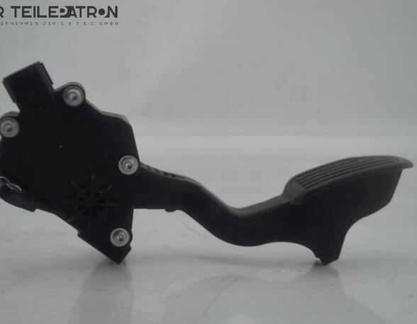 Accelerator pedal TOYOTA Verso S (P12)