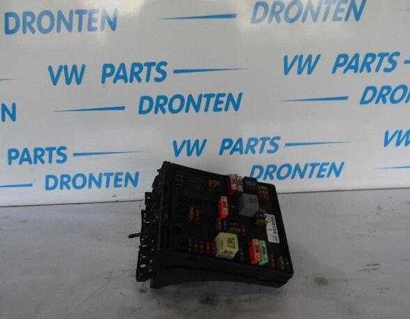 Fuse Box VW SCIROCCO (137, 138)