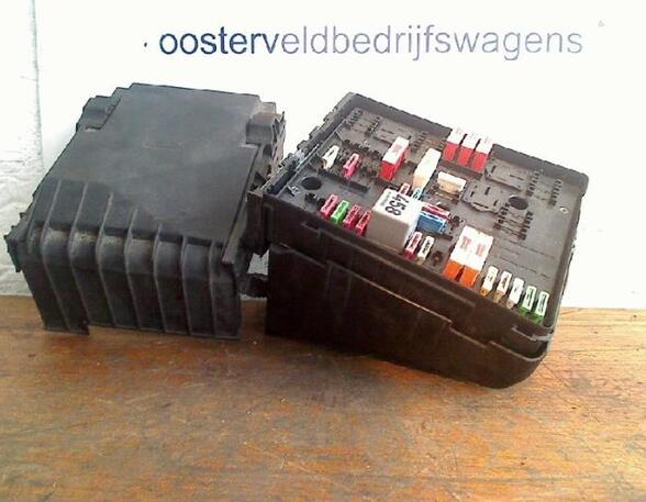 Fuse Box SEAT ALTEA (5P1), SEAT ALTEA XL (5P5, 5P8), SEAT TOLEDO III (5P2)