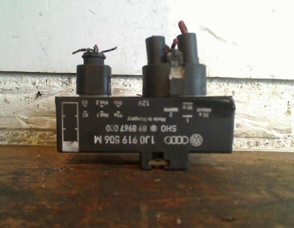 Control unit VW POLO (9N_), VW POLO Saloon (9A4, 9A2, 9N2, 9A6)