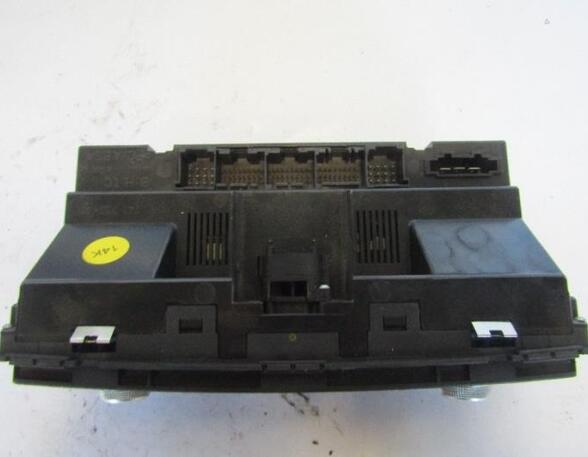 Heating & Ventilation Control Assembly AUDI A8 (4E2, 4E8), AUDI A8 (4E_)